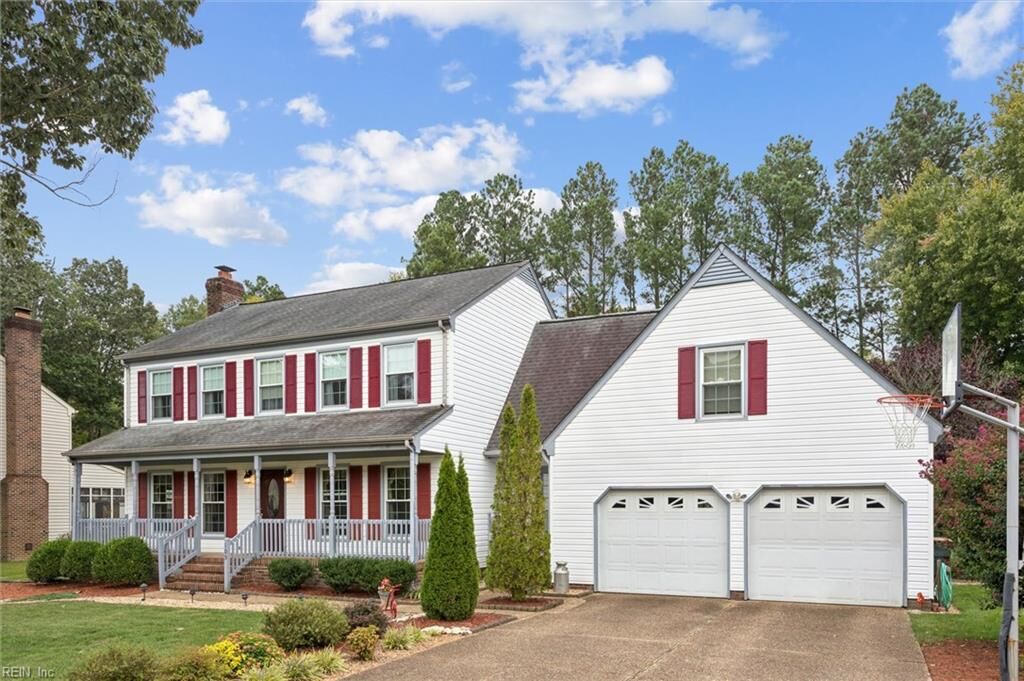 Property Photo:  105 Polaris Dr  VA 23693 