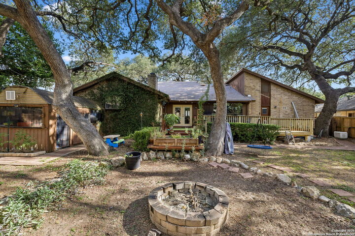 Property Photo:  3010 Low Oak St  TX 78232 