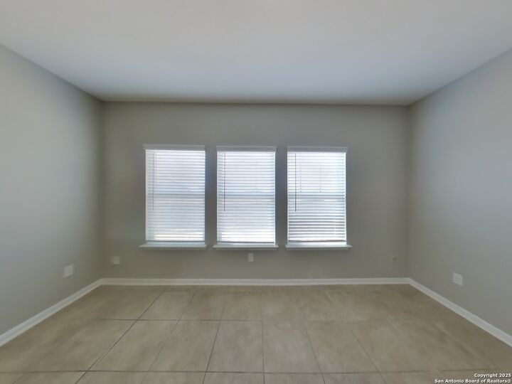 Property Photo:  8906 Holland  TX 78109 
