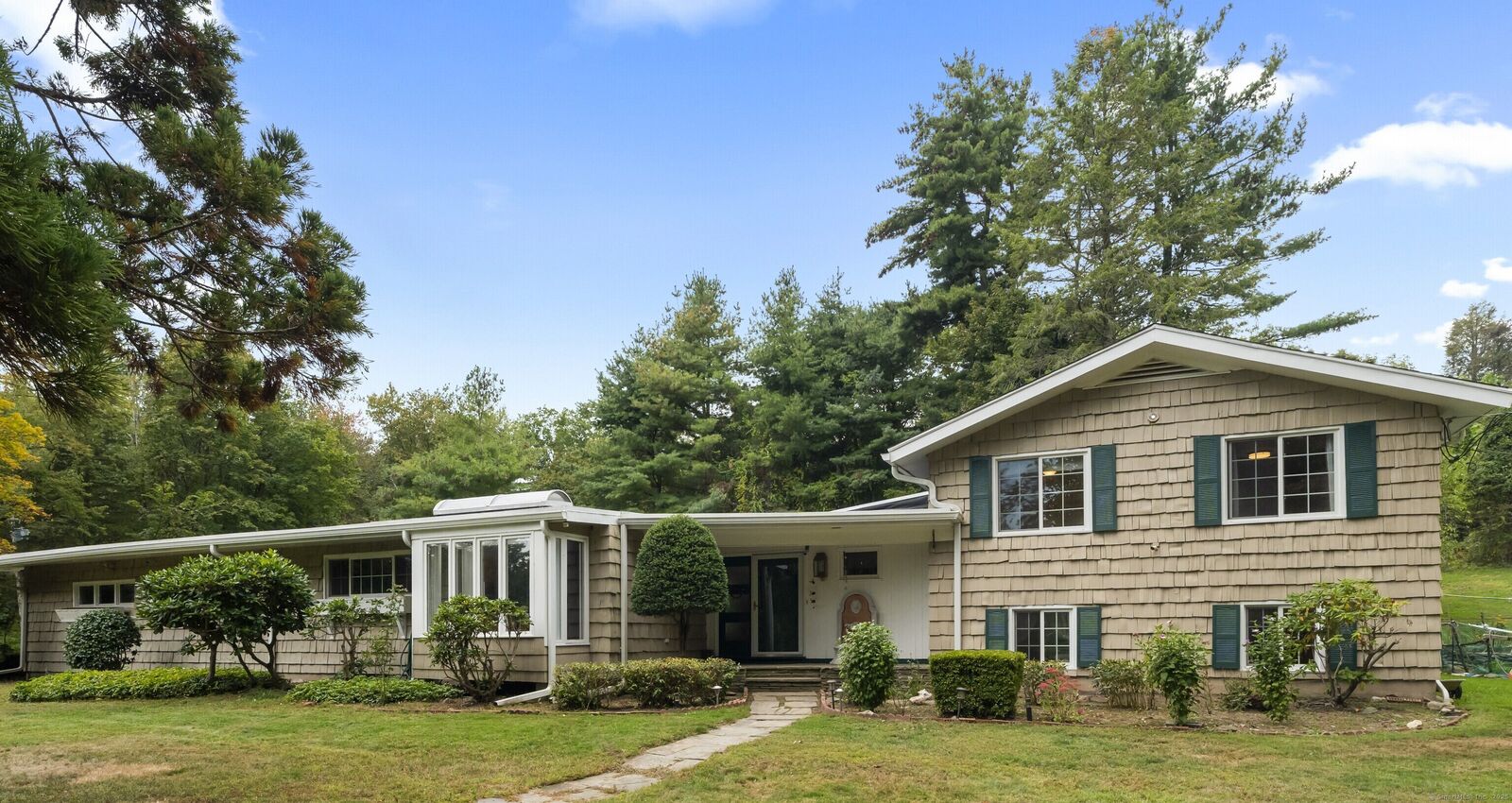 Property Photo:  46 Tumblebrook Road  CT 06525 