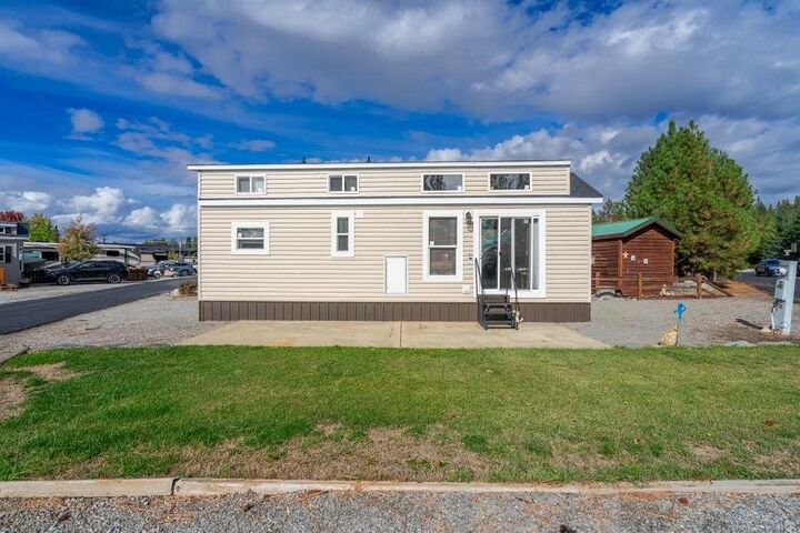 Property Photo: 16 Songbird Ln WA 99180