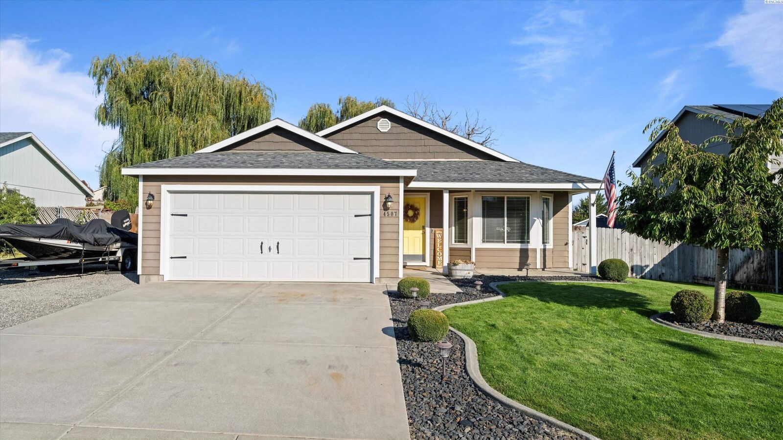 Property Photo:  4507 Belgian Ln  WA 99301 