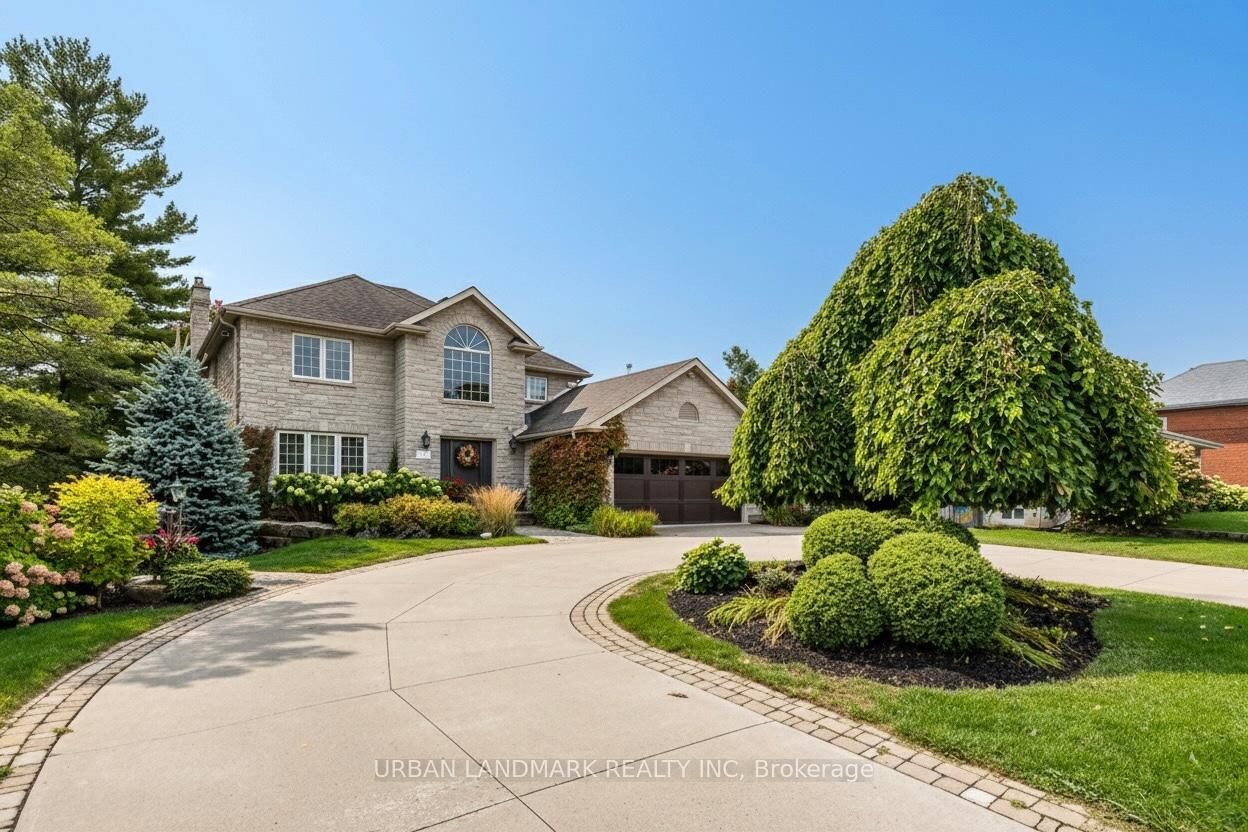 Property Photo:  161 Maria Street  ON K9H 1B8 