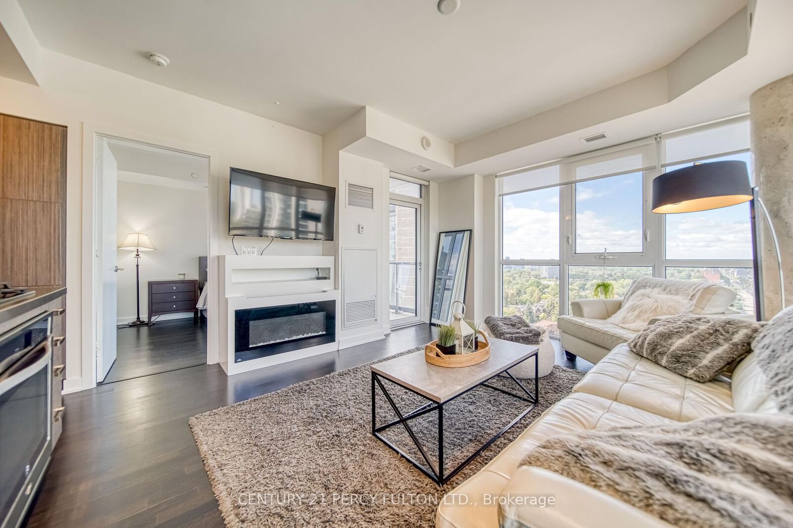 Property Photo:  501 St. Clair Avenue W 1211  ON M5P 0A2 