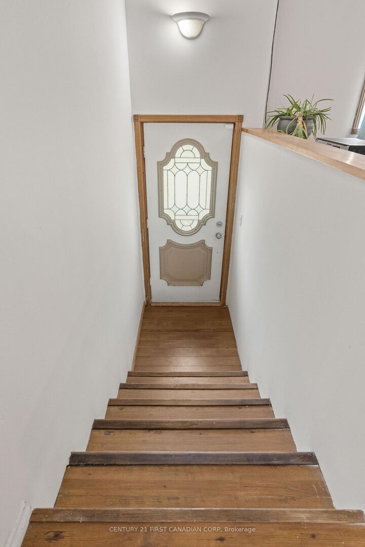 Property Photo:  10213 Iona Road  ON N0L 1P0 