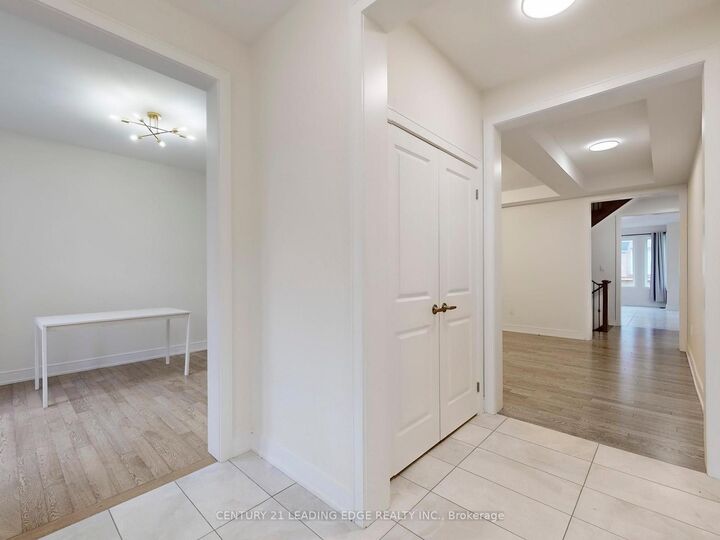 Property Photo:  143 Kenneth Rogers Crescent  ON L9S 0S1 