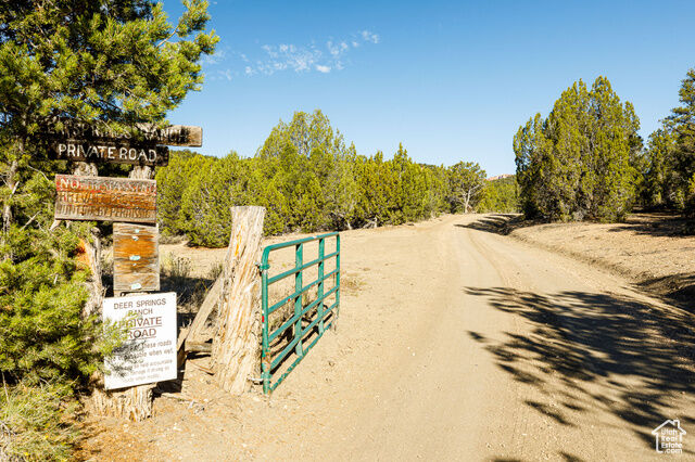 Property Photo: 245 Slide Canyon Rd 245 UT 84741
