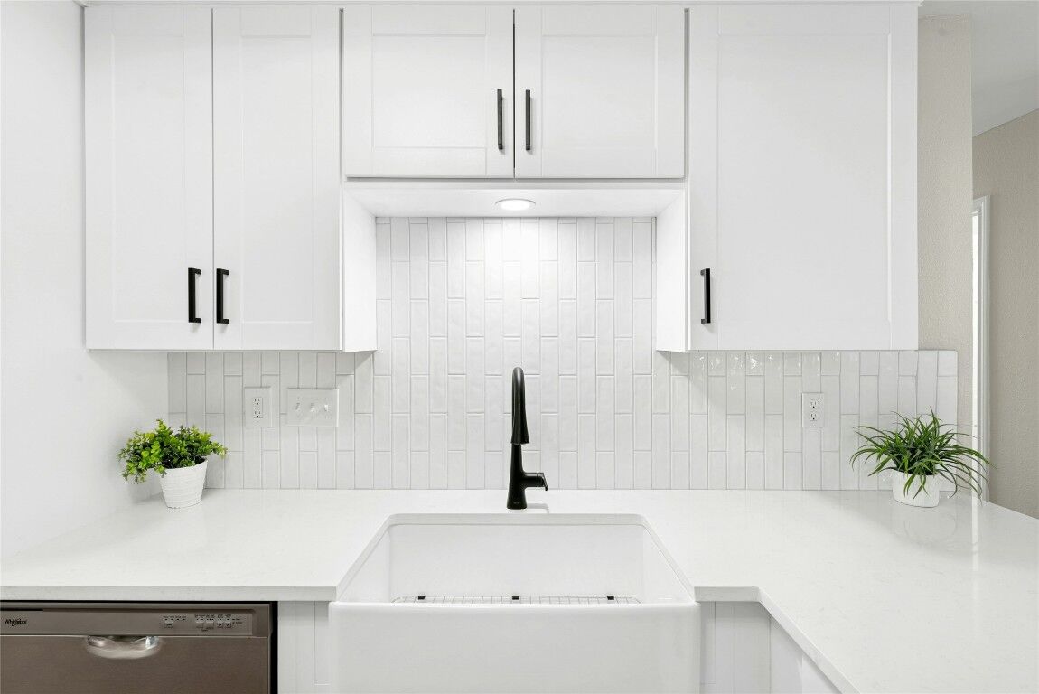 Property Photo: 12904 Garfield Lane TX 78727