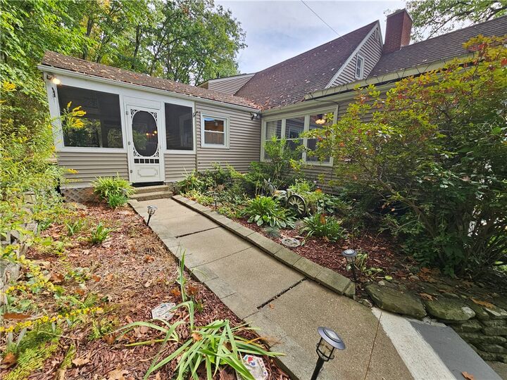 Property Photo:  8 Roche Drive  NY 14870 