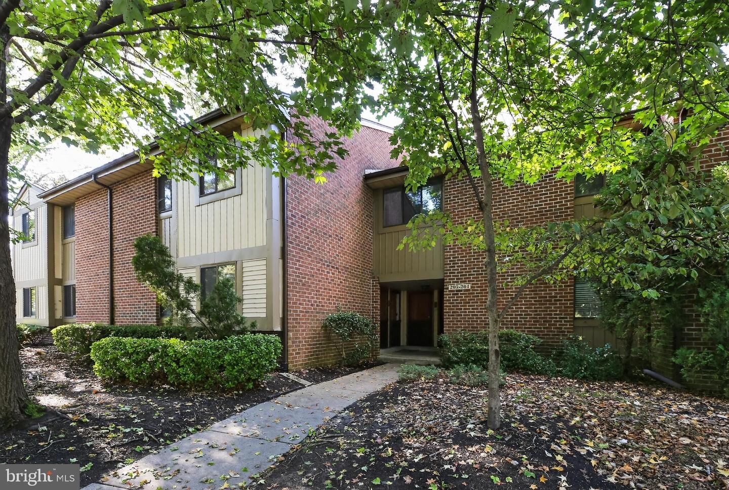 Property Photo:  203 Cypress Circle B  NJ 08054 