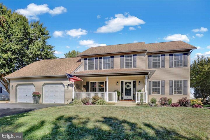 10 Manor Drive  Lebanon PA 17042 photo