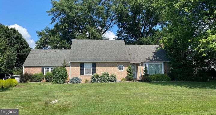 Property Photo: 105 Zweizig Road PA 19555