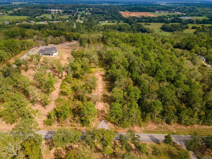 Property Photo:  5 Dixie Drive  AR 72034 