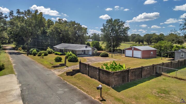 Property Photo: 8 Valleywood Trail GA 31036