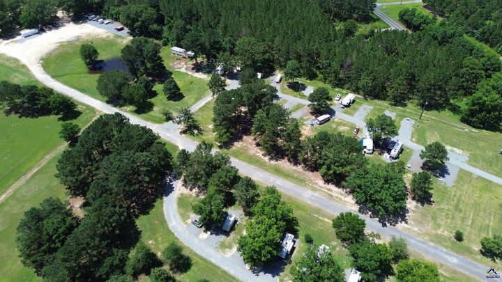Rv Park Mac Thompson Road  Cochran GA 31014 photo