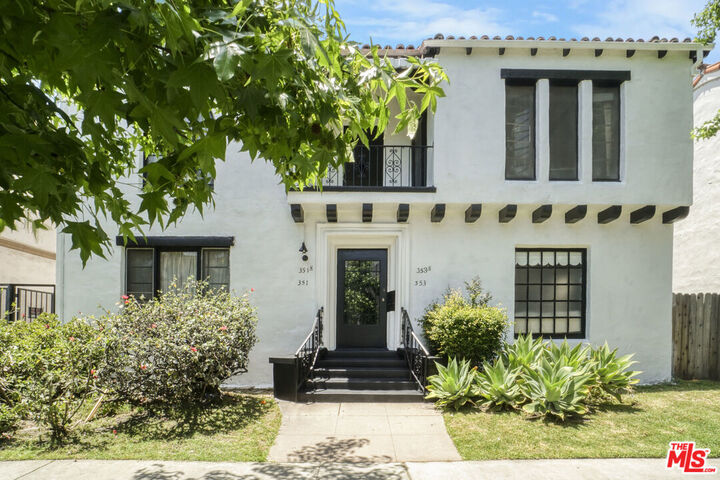 Property Photo:  351 N Orange Grove Ave  CA 90036 