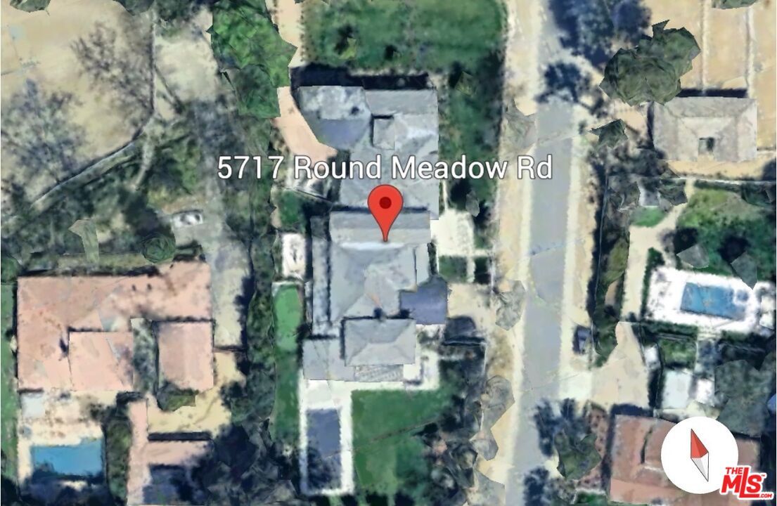 Property Photo:  5717 Round Meadow Rd  CA 91302 