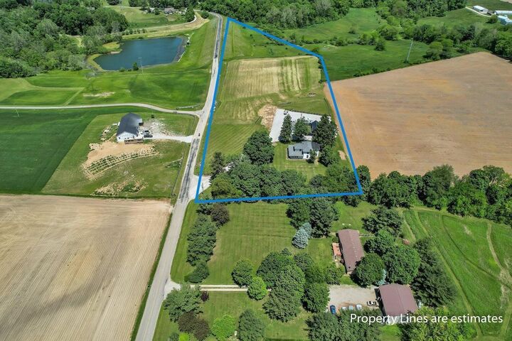 Property Photo:  10 Mt Zion NW Road  OH 43130 