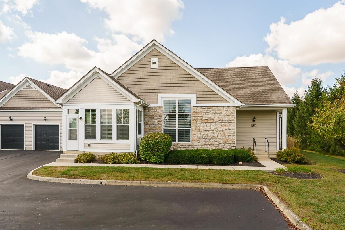 Property Photo:  4706 Clubpark Drive  OH 43026 