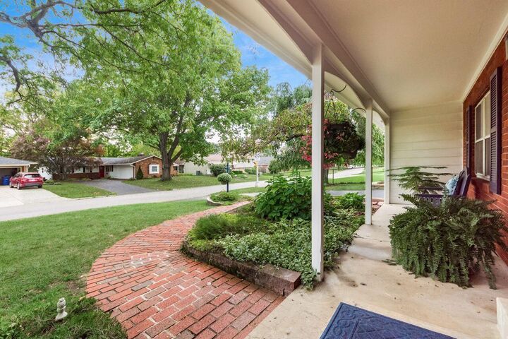Property Photo:  4273 Rudy Road  OH 43214 