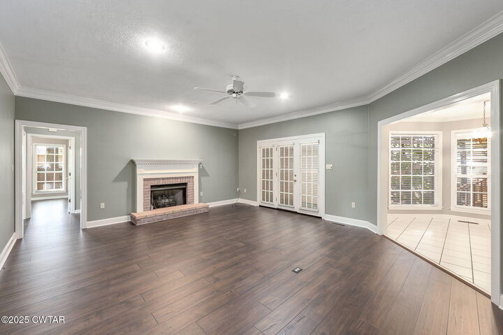 Property Photo:  11 Deer Pointe  TN 38305 
