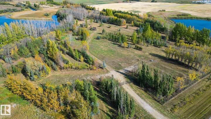 Property Photo:  1020 Highway 16  AB T7Z 0J6 