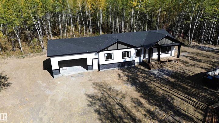 Property Photo: 3014 Twp Road 540 AB T0E 1V2