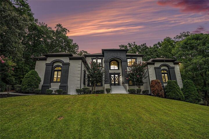4025 Cascade Road SW  Atlanta GA 30331 photo