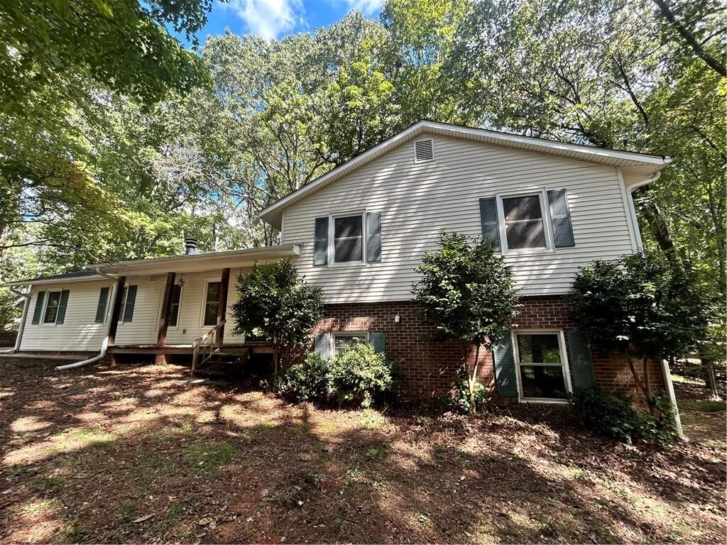 Property Photo:  1735 Gordon Road  GA 30040 