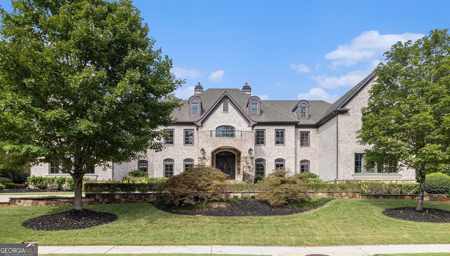 Property Photo:  5005 Heatherwood Court  GA 30075 