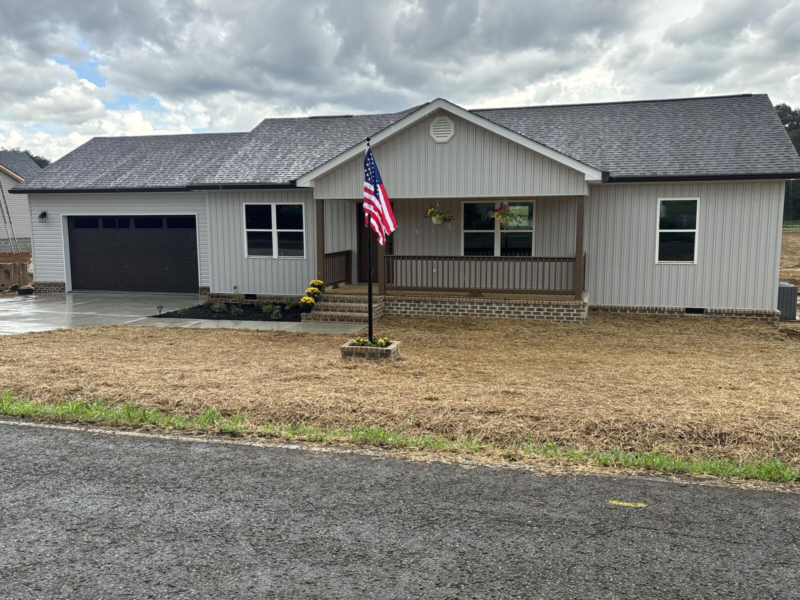 Property Photo: 2426 Old York Highway TN 37327