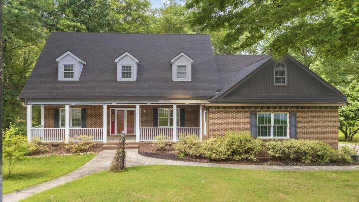 3837 Windtree Drive  Signal Mountain TN 37377 photo