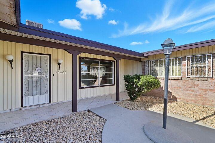 Property Photo:  10608 Lakewood Avenue  TX 79935 