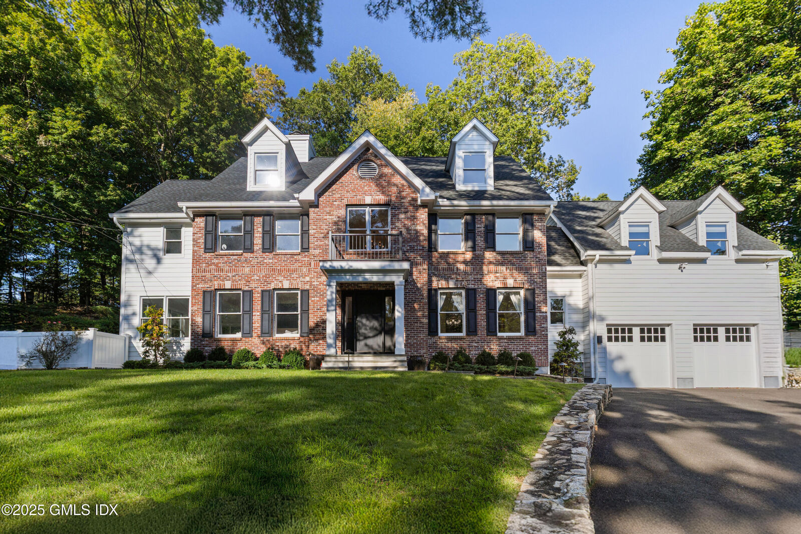 Property Photo:  525 Westover Road  CT 06902 