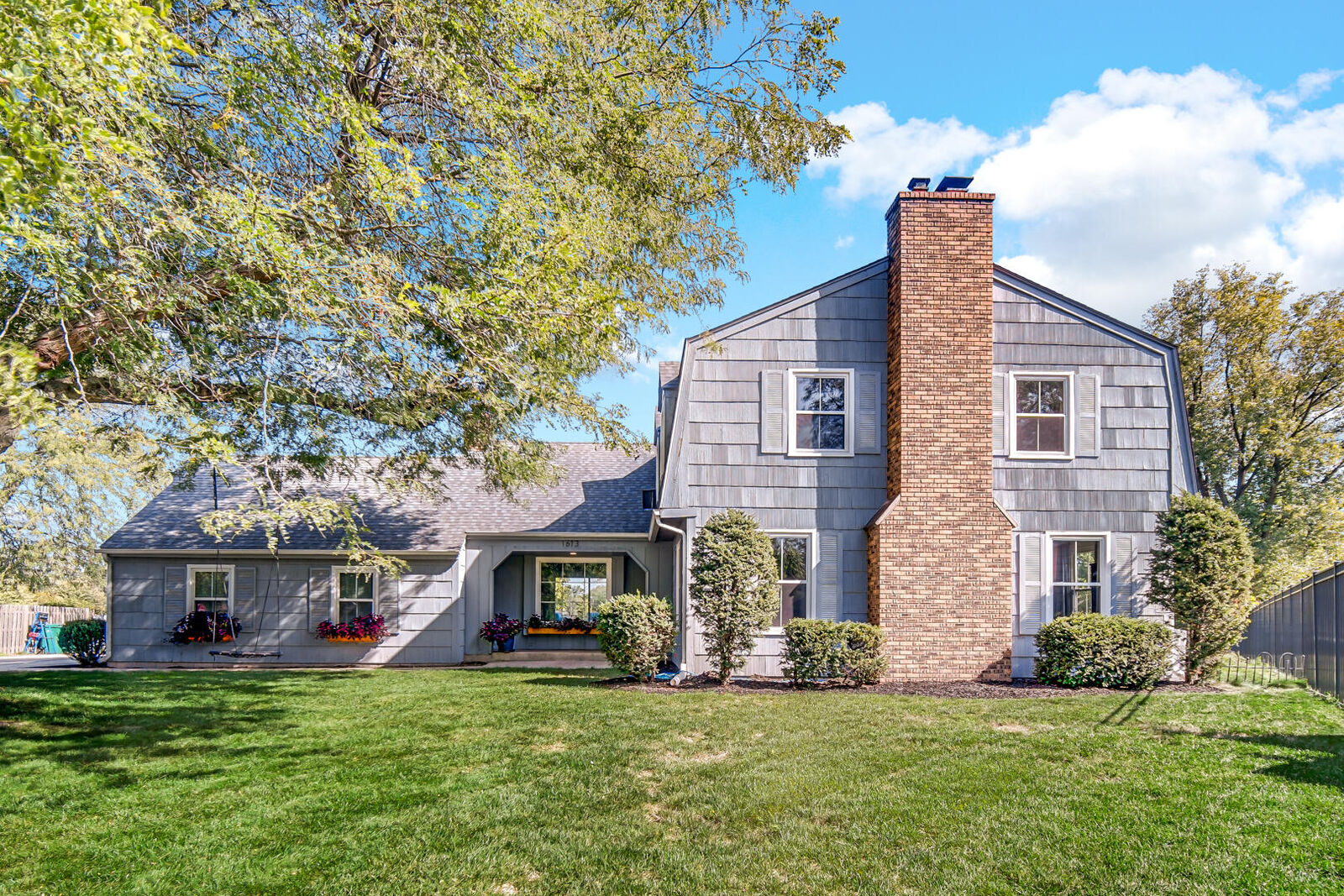 Property Photo:  1613 Wren Court  IN 46321 