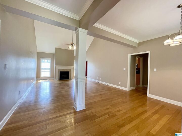 Property Photo:  242 County Road 482  AL 35077 