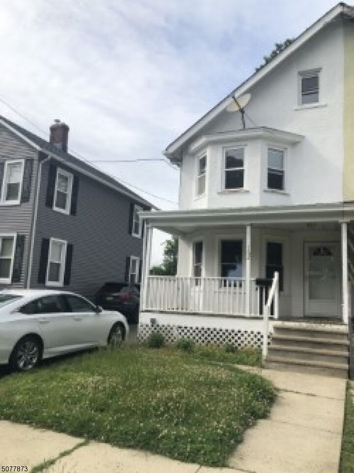 Property Photo:  162 High St  NJ 08880 