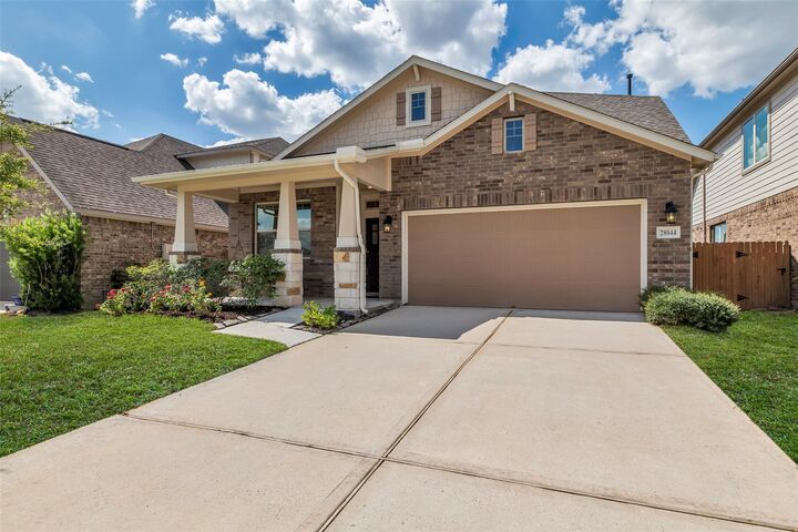 Property Photo: 28044 Dove Chase Drive TX 77386