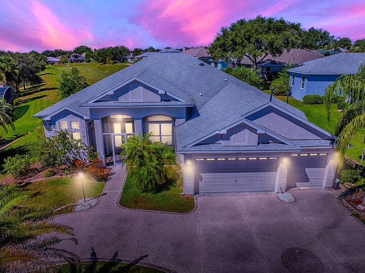 Property Photo:  5656 Bounty Circle  FL 32778 