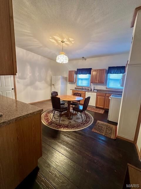 Property Photo: 211 N Russell Avenue MO 63755