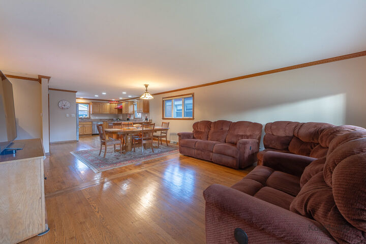 Property Photo: 604 W 43rd Street IL 60609