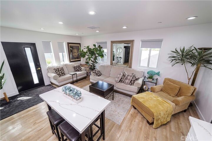 Property Photo:  3457 W 75th St  CA 90043 