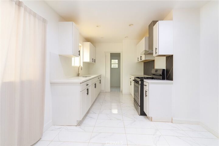 Property Photo:  8539 N Corbin  CA 91306 