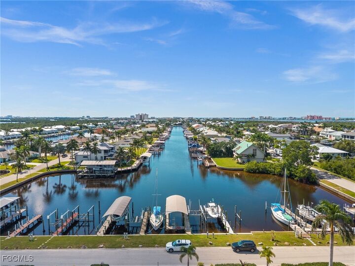 Property Photo:  12170 Siesta Drive  FL 33931 