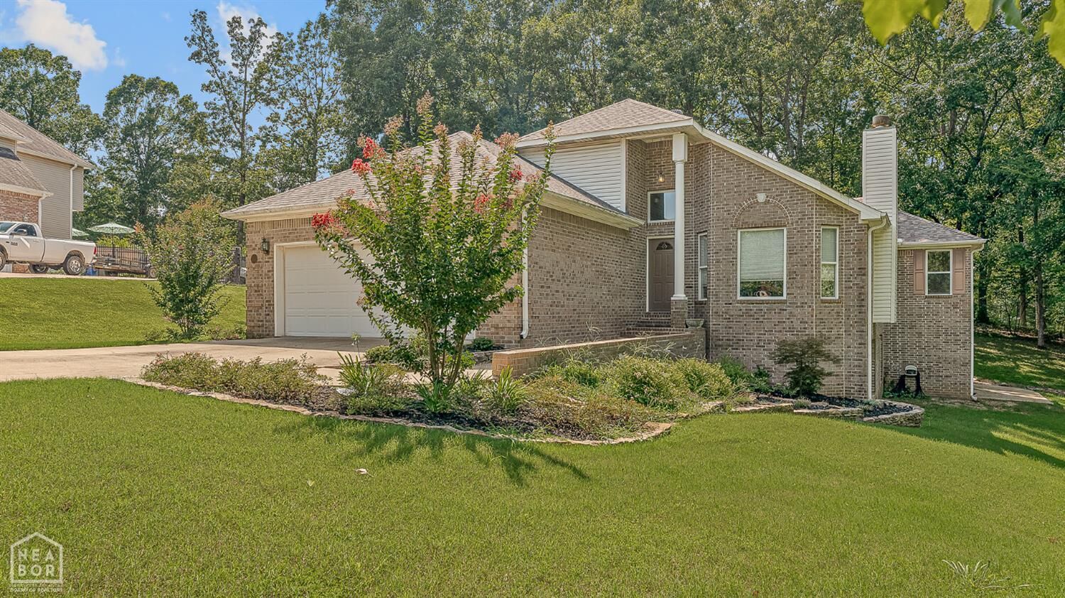 Property Photo: 2101 Belleview Cove AR 72404
