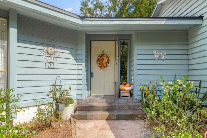 Property Photo:  102 Acosta Creek Drive  FL 32189 