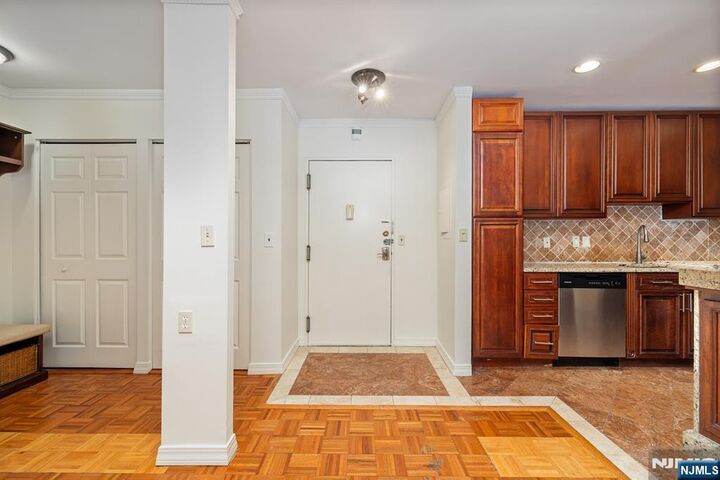 Property Photo:  1111 River Road F26  NJ 07020 