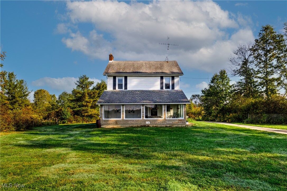 Property Photo: 634 Bristol Champion Townline Road NE OH 44402