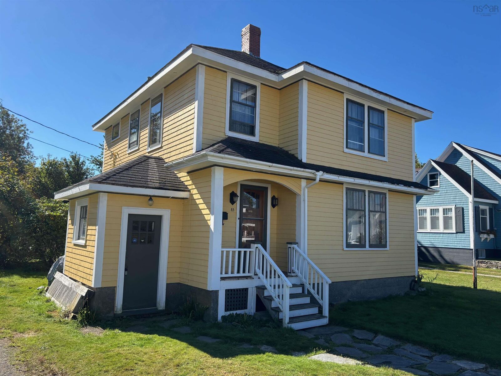 Property Photo:  85 Cliff Street  NS B5A 3J7 