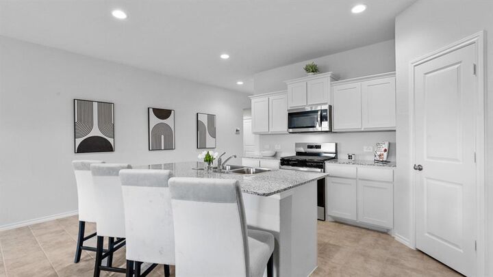 Property Photo: 1765 Gillens Avenue TX 76140